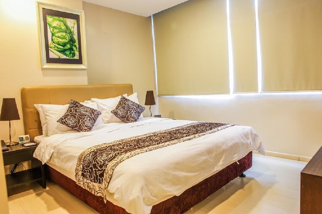 The Exchange Regency Residence Hotel Managed By Hii Pasig City Exterior photo